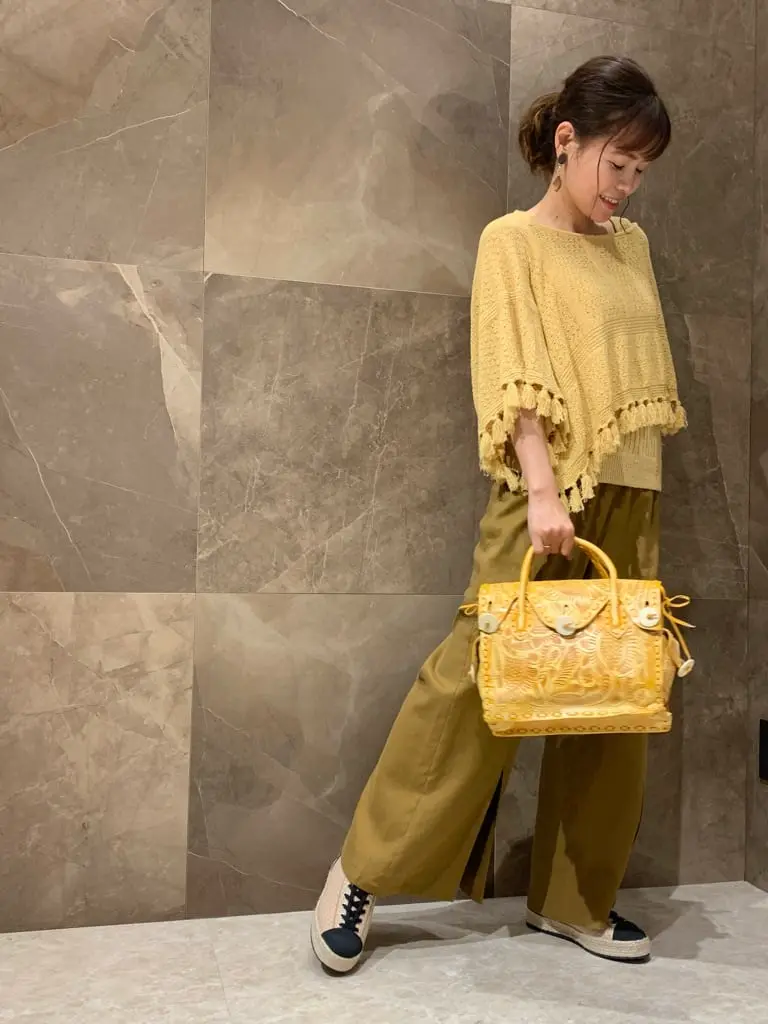 GRACE CONTINENTAL 穐山　香織 コーディネート画像