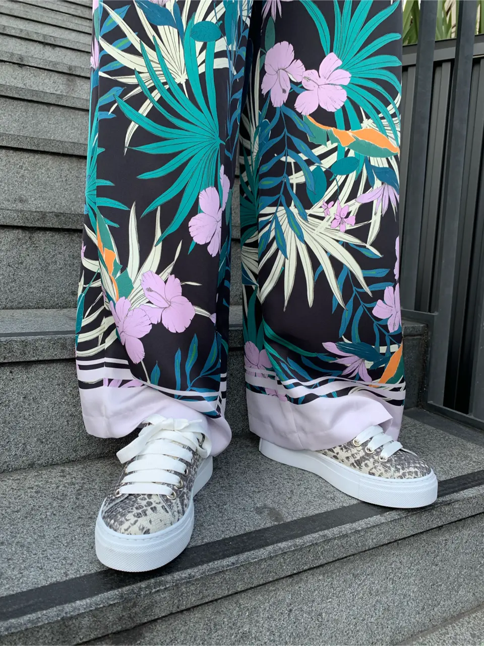 GRACE CONTINENTAL yoshi コーディネート画像