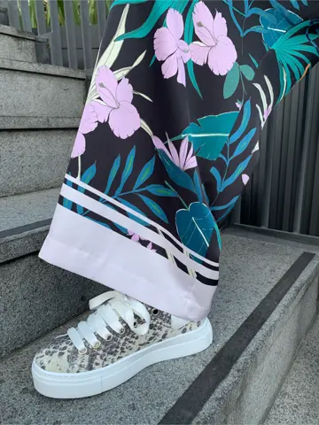 GRACE CONTINENTAL yoshi コーディネート画像