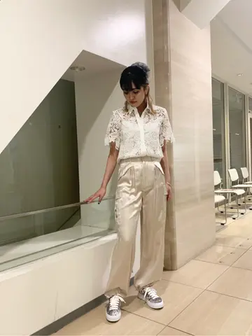 GRACE CONTINENTAL yoshi コーディネート画像