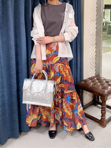 GRACE CONTINENTAL yoshi コーディネート画像