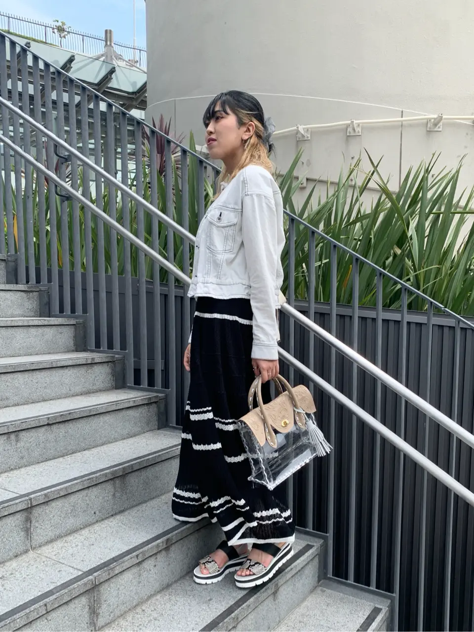 GRACE CONTINENTAL yoshi コーディネート画像