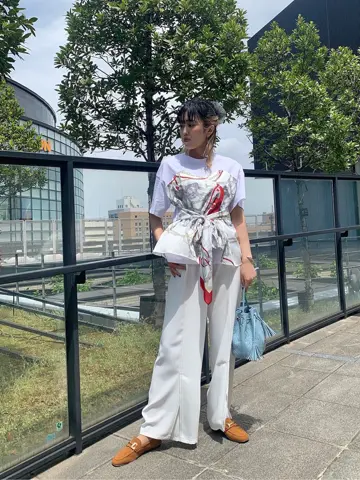 GRACE CONTINENTAL yoshi コーディネート画像