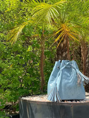 GRACE CONTINENTAL yoshi コーディネート画像