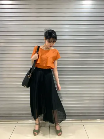 GRACE CONTINENTAL yoshi コーディネート画像