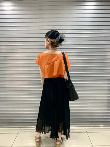 GRACE CONTINENTAL yoshi コーディネート画像