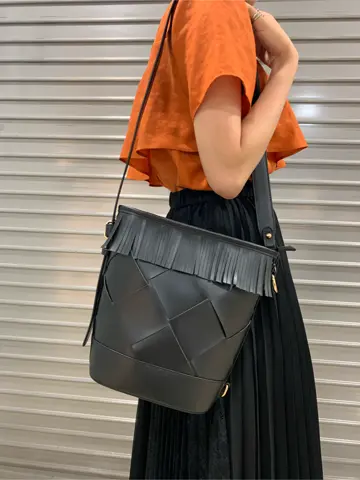 GRACE CONTINENTAL yoshi コーディネート画像