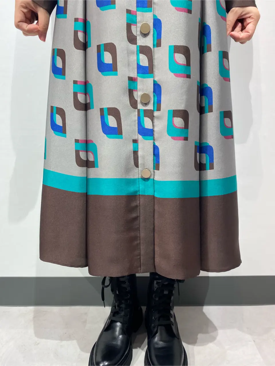 GRACE CONTINENTAL 佐藤　優里香 コーディネート画像