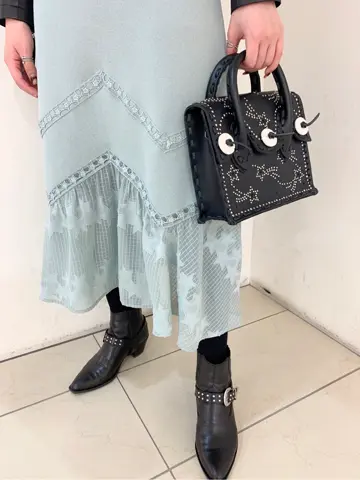 GRACE CONTINENTAL yoshi コーディネート画像