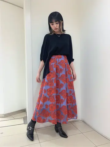 GRACE CONTINENTAL yoshi コーディネート画像