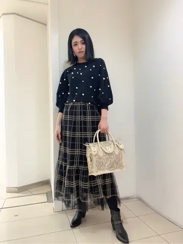 GRACE CONTINENTAL yoshi コーディネート画像