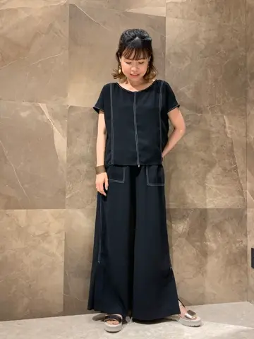 GRACE CONTINENTAL 穐山　香織 コーディネート画像