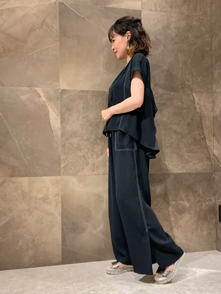 GRACE CONTINENTAL 穐山　香織 コーディネート画像