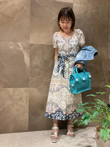 GRACE CONTINENTAL 穐山　香織 コーディネート画像