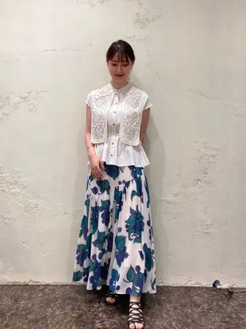 GRACE CONTINENTAL ebata. コーディネート画像