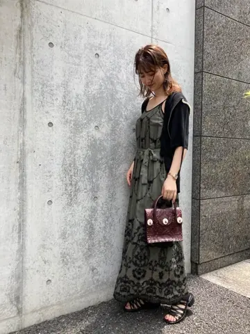 GRACE CONTINENTAL ebata. コーディネート画像