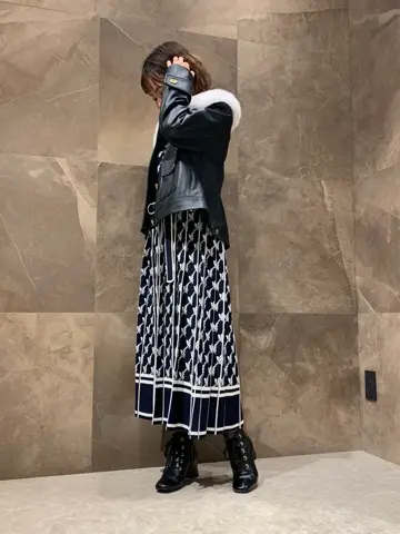 GRACE CONTINENTAL 穐山　香織 コーディネート画像