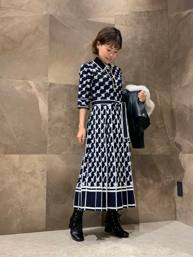 GRACE CONTINENTAL 穐山　香織 コーディネート画像