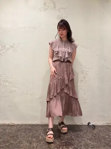 GRACE CONTINENTAL ebata. コーディネート画像