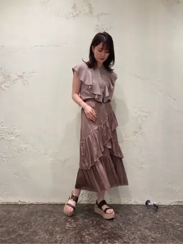 GRACE CONTINENTAL ebata. コーディネート画像