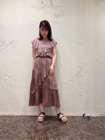 GRACE CONTINENTAL ebata. コーディネート画像