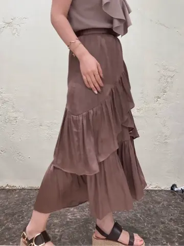 GRACE CONTINENTAL ebata. コーディネート画像