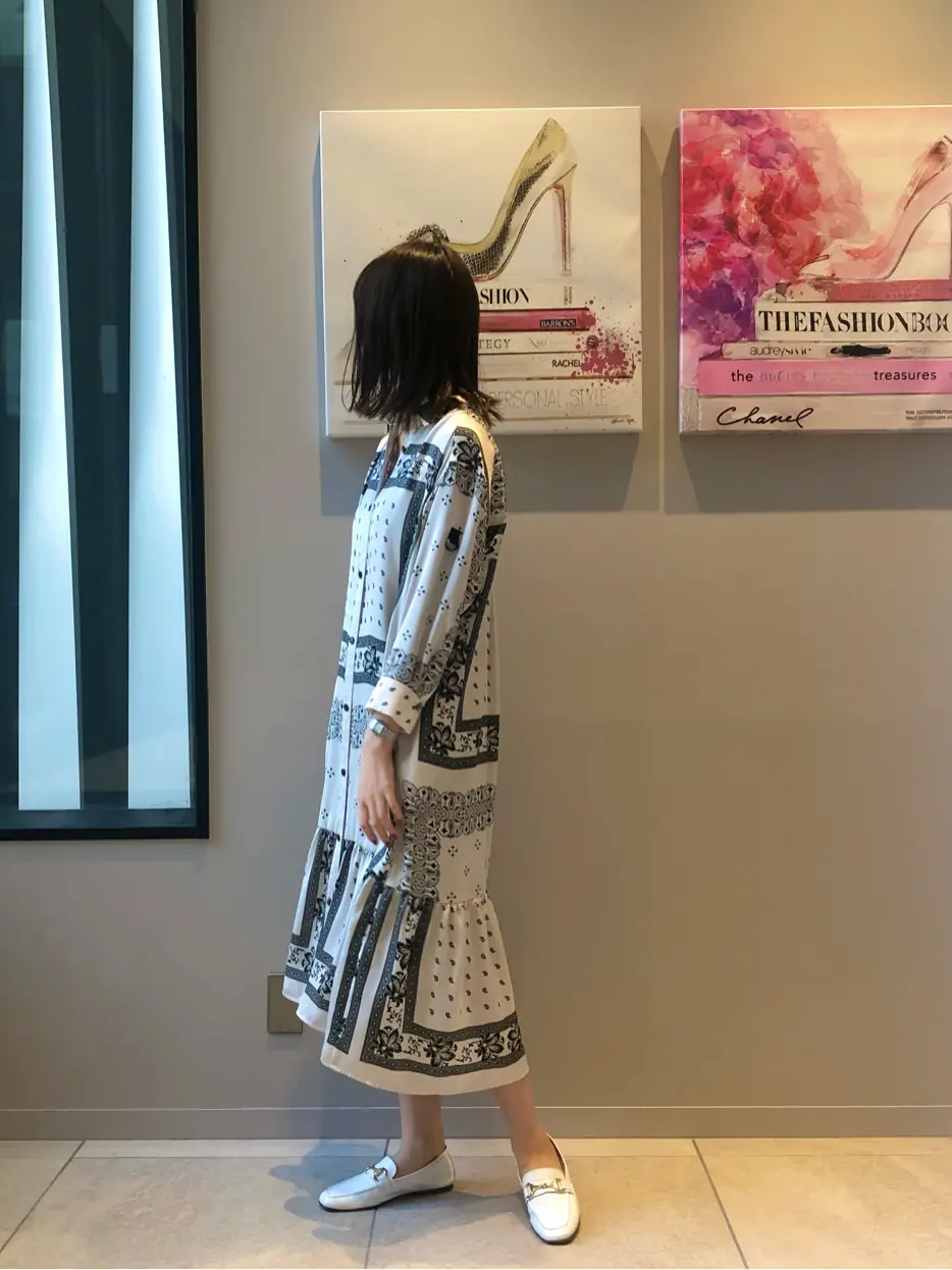 GRACE CONTINENTAL 伊藤　静華 コーディネート画像