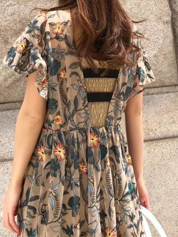 GRACE CONTINENTAL 加藤   恵理奈 コーディネート画像