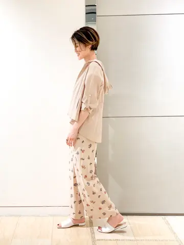 GRACE CONTINENTAL 今野　志保 コーディネート画像