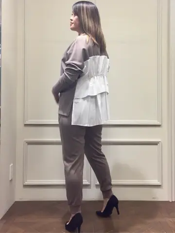 GRACE CONTINENTAL KANA.U コーディネート画像