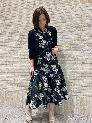 GRACE CONTINENTAL MOMOKO コーディネート画像