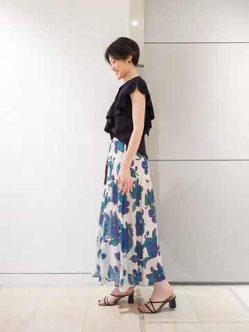 GRACE CONTINENTAL 今野　志保 コーディネート画像