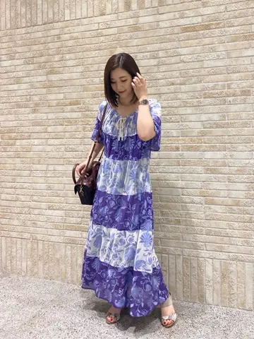 GRACE CONTINENTAL MOMOKO コーディネート画像