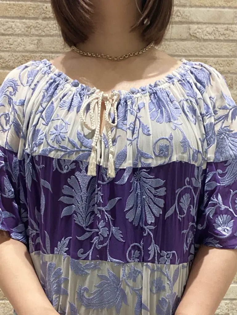 GRACE CONTINENTAL MOMOKO コーディネート画像