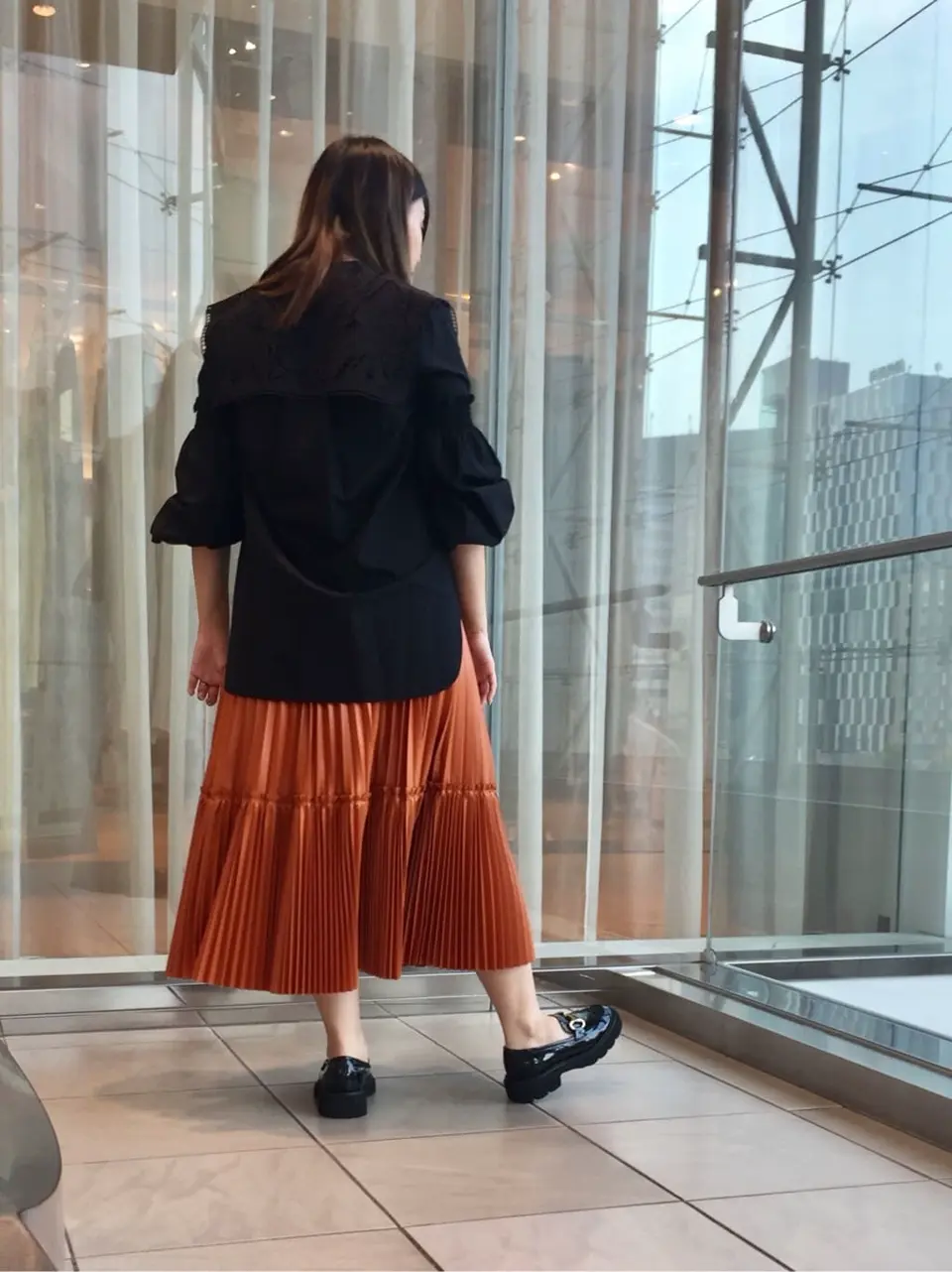 GRACE CONTINENTAL KANA.U コーディネート画像