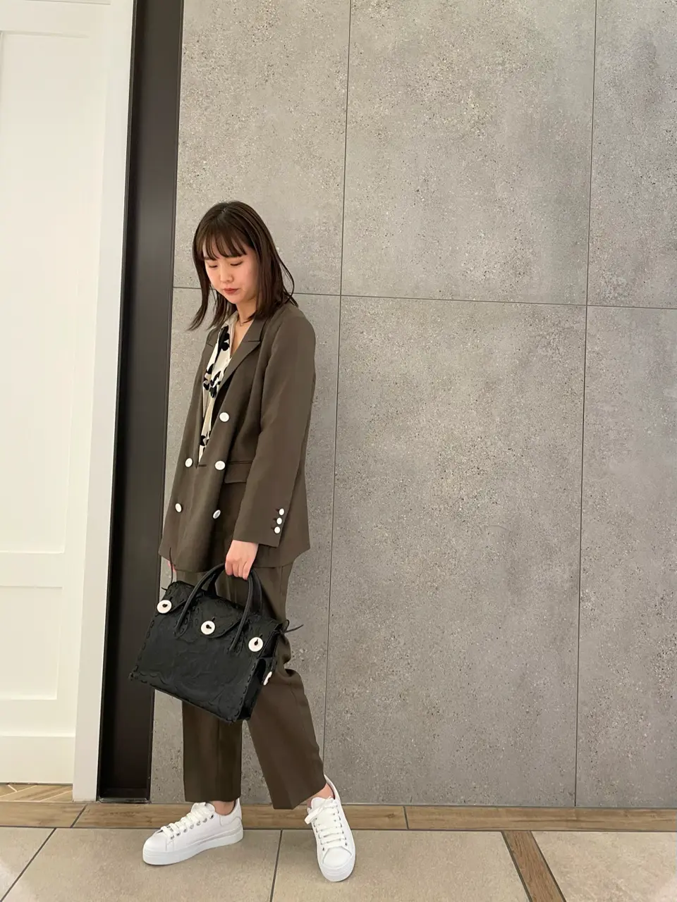 GRACE CONTINENTAL 伊藤　静華 コーディネート画像