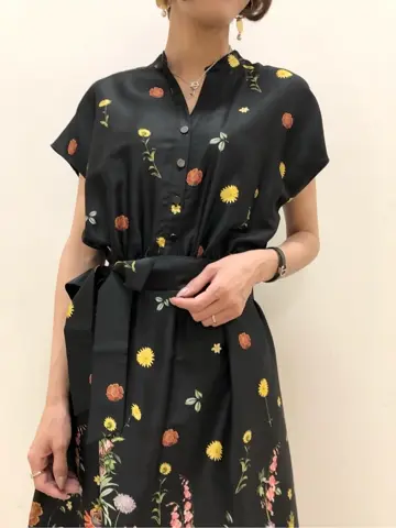 GRACE CONTINENTAL 亀田 未希 コーディネート画像