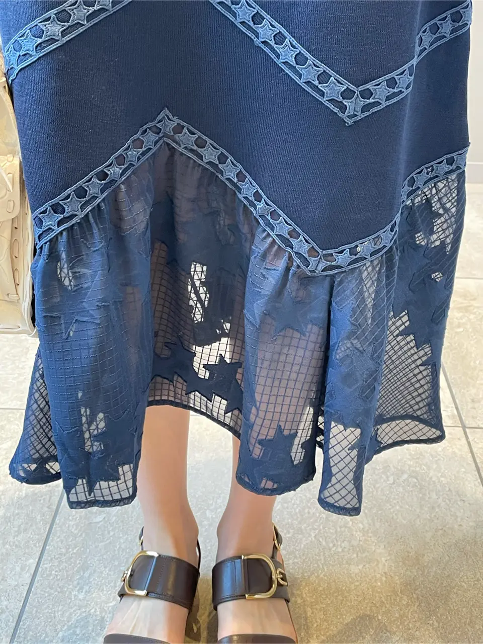 GRACE CONTINENTAL 伊藤　静華 コーディネート画像