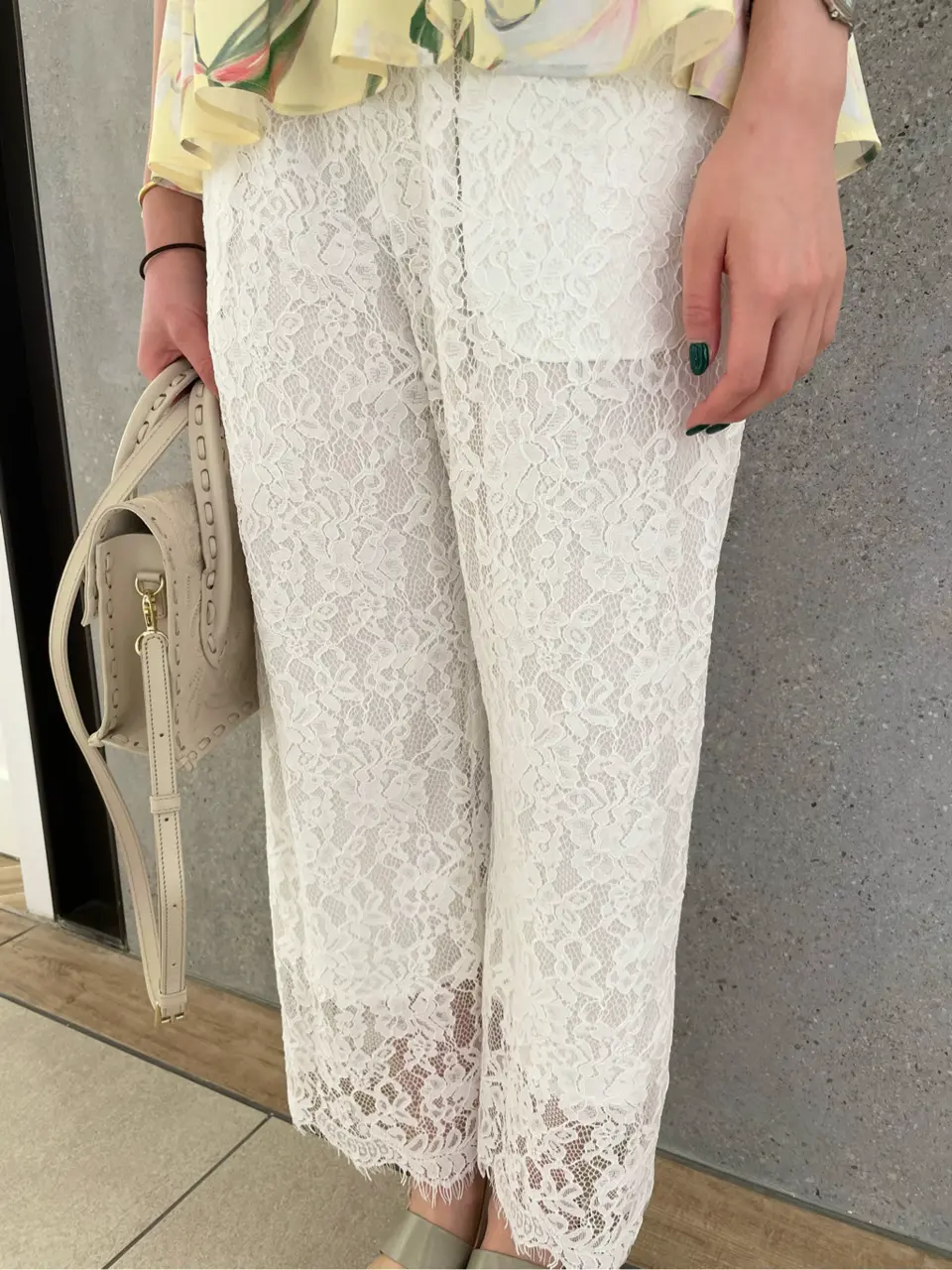 GRACE CONTINENTAL 伊藤　静華 コーディネート画像