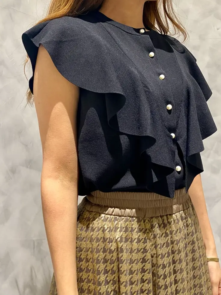 GRACE CONTINENTAL 志田　悠 コーディネート画像