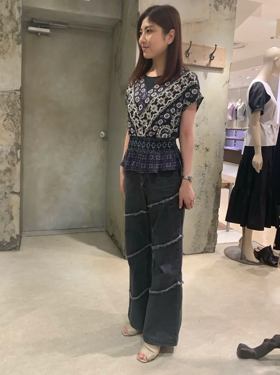  櫻井　香代子 コーディネート画像