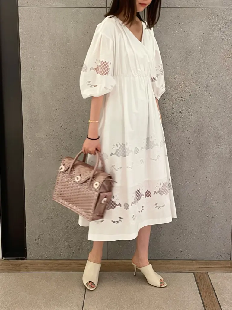 GRACE CONTINENTAL 伊藤　静華 コーディネート画像