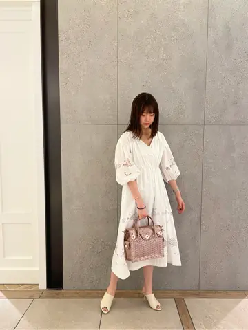 GRACE CONTINENTAL 伊藤　静華 コーディネート画像