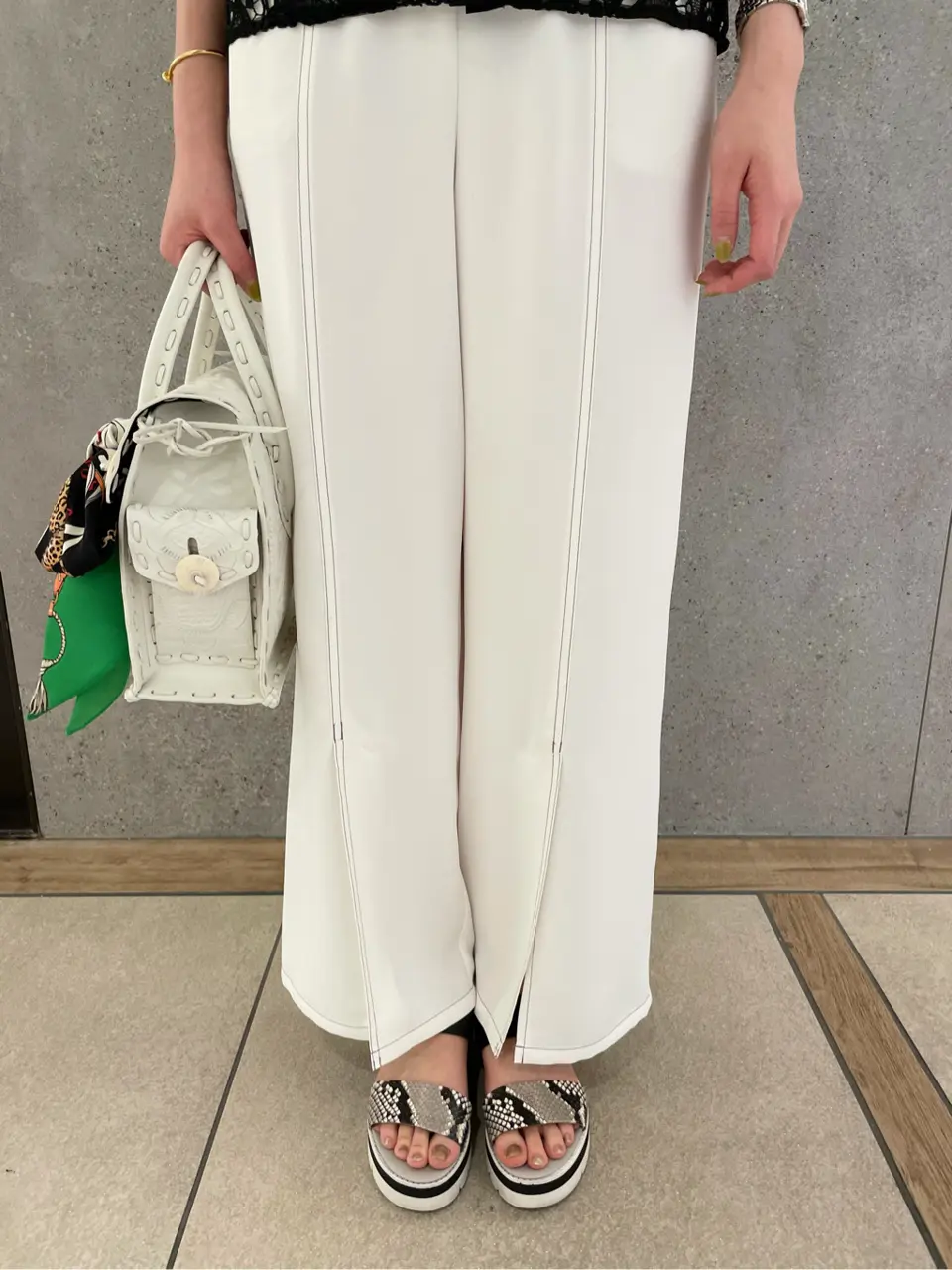 GRACE CONTINENTAL 伊藤　静華 コーディネート画像