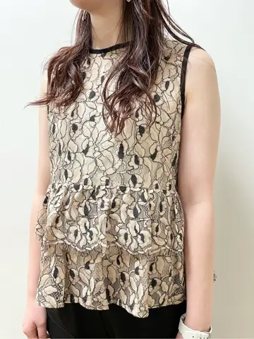 GRACE CONTINENTAL 小林　莉子 コーディネート画像