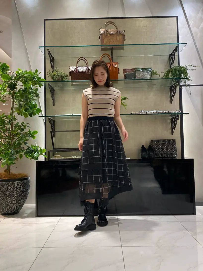 GRACE CONTINENTAL miyata コーディネート画像