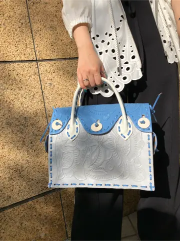 GRACE CONTINENTAL yoshi コーディネート画像