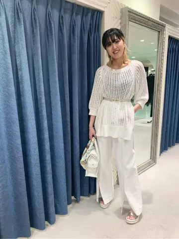 GRACE CONTINENTAL yoshi コーディネート画像