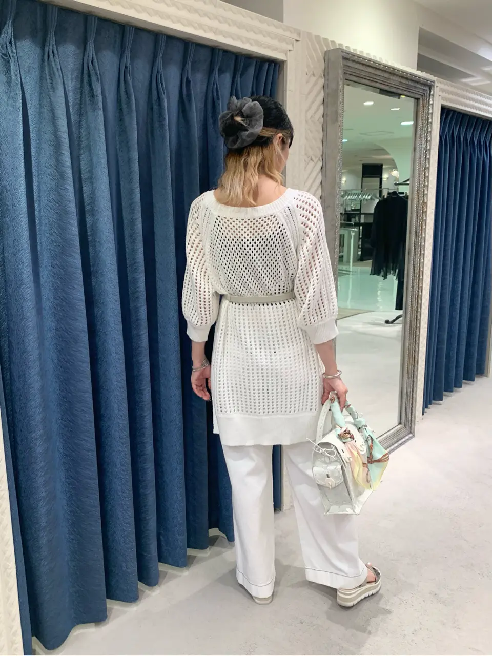 GRACE CONTINENTAL yoshi コーディネート画像