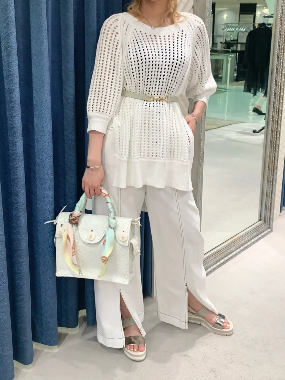 GRACE CONTINENTAL yoshi コーディネート画像